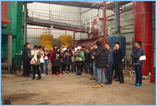 Hubei university for Nationalities students visit our company to learn